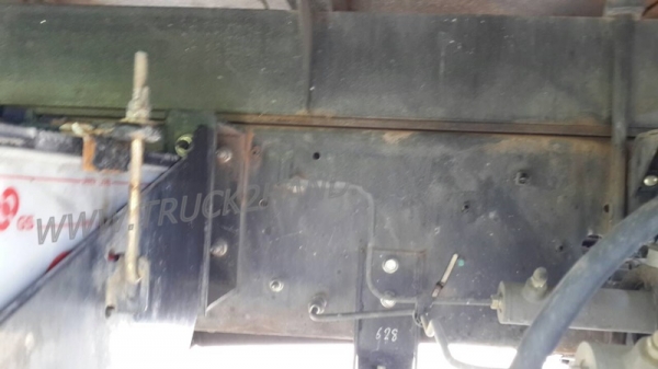 รถบรรทุกติดเครน ISUZU 6 ล้อติดเครน KATO 3 ตัน เครน 2 ชัก 3 ปอก ใช้งานไป 46,954 กิโล