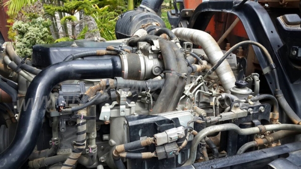 รถบรรทุกติดเครน ISUZU 6 ล้อติดเครน KATO 3 ตัน เครน 2 ชัก 3 ปอก ใช้งานไป 46,954 กิโล