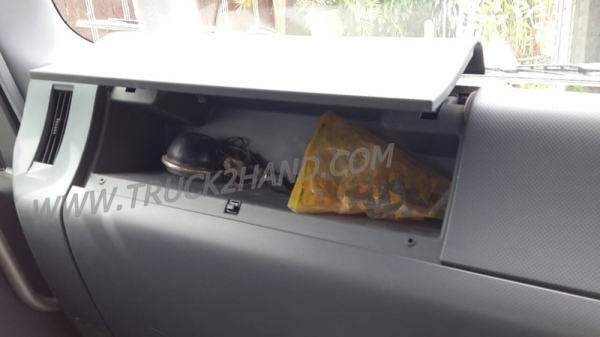 รถบรรทุกติดเครน ISUZU 6 ล้อติดเครน KATO 3 ตัน เครน 2 ชัก 3 ปอก ใช้งานไป 46,954 กิโล