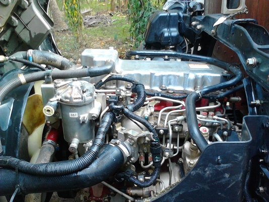 ขายรถบรรทุกหกล้อ MEGA  ซีรี่500 FC9JJKA 150 แรง  สราคา 950000  ต่อรองได้ สนใจโทร 0836242470 ฉลองสุโขทัย