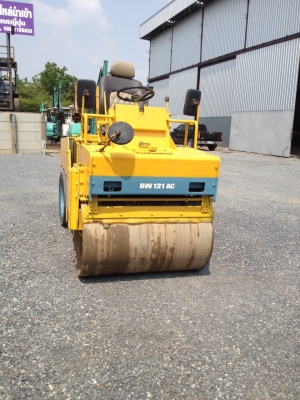 รถบด BOMAG BW 121 AC