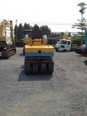 รถบด BOMAG BW 121 AC