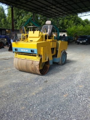 รถบด BOMAG BW 121 AC