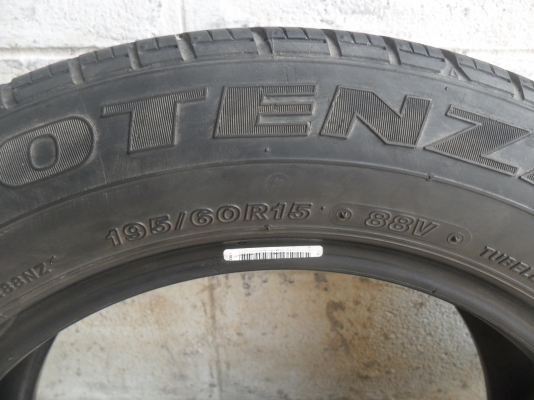 ยาง BRIDGESTONE 195/60R15ปี10 สวยๆ 1 คู่ ราคา 500 บาท ยาง BRIDGESTONE 195/60R15ปี10 สวยๆ 1 คู่ ราคา 500 บาท