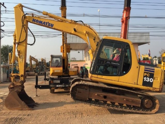 ขายรถแบคโฮ KOMATSU PC130-6K ระบบไฟฟ้าครบ สภาพสวยพร้อมใช้ นำเข้าจากญี่ปุ่น มีVDOการทำงานให้ชมครับ ขายรถแบคโฮ KOMATSU PC130-6K ระบบไฟฟ้าครบ สภาพสวยพร้อมใช้ นำเข้าจากญี่ปุ่น มีVDOการทำงานให้ชมครับ