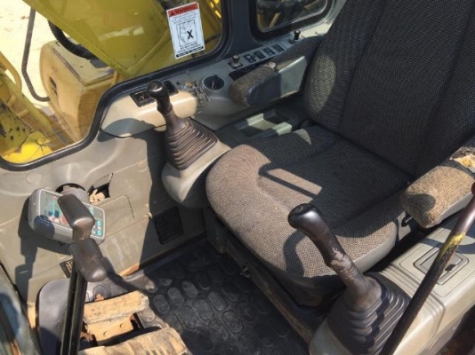 ขายรถแบคโฮ KOMATSU PC130-6 ปี2002 ไฟฟ้าครบ แทรค70ซม. สภาพสวยพร้อมใช้ นำเข้าจากญี่ปุ่น มีVDOการทำงานครับ