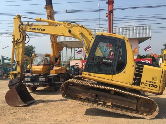 ขายรถแบคโฮ KOMATSU PC130-6 ปี2002 ไฟฟ้าครบ แทรค70ซม. สภาพสวยพร้อมใช้ นำเข้าจากญี่ปุ่น มีVDOการทำงานครับ