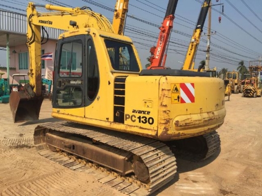 ขายรถแบคโฮ KOMATSU PC130-6 ปี2002 ไฟฟ้าครบ แทรค70ซม. สภาพสวยพร้อมใช้ นำเข้าจากญี่ปุ่น มีVDOการทำงานครับ