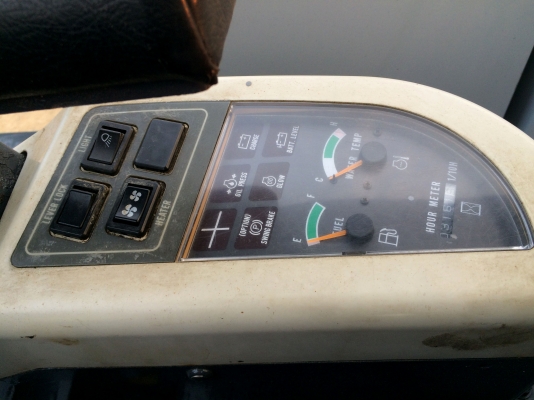 ขายรถขุดแบ็คโฮ IHI 30J (เท่า PC30)มี VDO ทดลองขับให้ดู เก่านอก สภาพสวย ติดต่อ 086-775-7900, 086-324-1992 ขายรถขุดแบ็คโฮ IHI 30J (เท่า PC30)มี VDO ทดลองขับให้ดู เก่านอก สภาพสวย ติดต่อ 086-775-7900, 086-324-1992