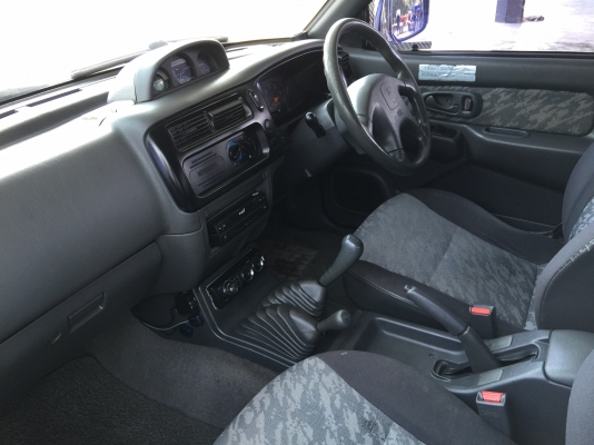 ขาย MITSUBISHI GRANDIS 4WD ปี2000 ขาย MITSUBISHI GRANDIS 4WD ปี2000