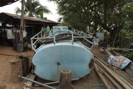 รถขายแล้วตครับเหลือแต่ถังส้วม ขายสองหมื่นครับ