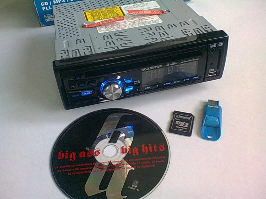 เครื่องเล่น ROADSTAR CD USB SD MP3 AUX FM เครื่องเล่น ROADSTAR CD USB SD MP3 AUX FM