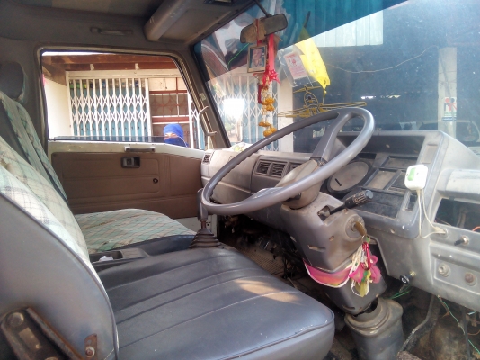 หลุดจองคนขายไม่พร้อมขอขายใหม่HINO FB ปี38 ดั๊มพ์เครื่องWO4D120แรงม้าพร้อมใช้งาน