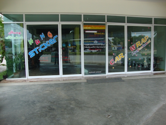 รับกั้นห้องกระจกอลูมิเนียม