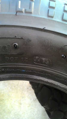 ขายยางลุย 31R16 สวยๆ 2 ชุด