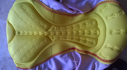 ชุดปั่นจักรยาน ใช้งาน 2 -3 ครั้ง ชุดปั่นจักรยาน ใช้งาน 2 -3 ครั้ง