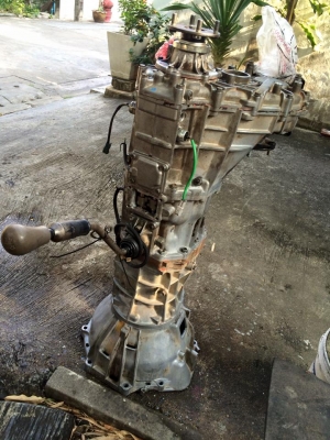 ขาย เกียร์ธรรมดาfortuner 3.0 4WD ฟลายวิล คอนโซล