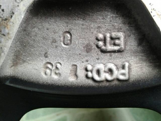 ขายล้อ TE37x 16x8 ออฟ 0 สวยๆๆครับ