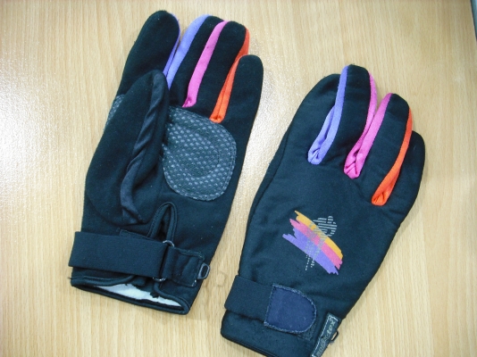 ถุงมือนักกีฬา