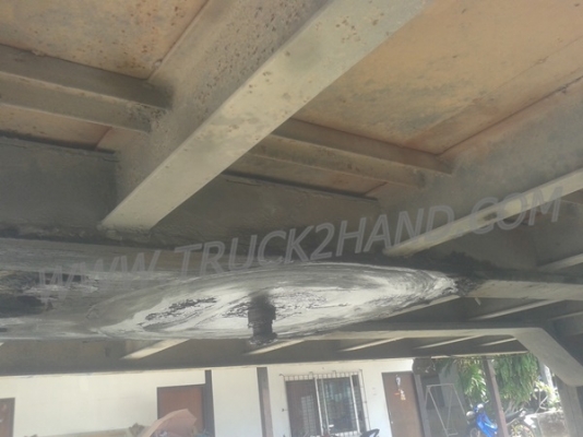 หางพ่วงพื้นเรียบ  ของอู่พนัส  ยาว 9.56  เมตร   กว้าง  2.50 เมตร