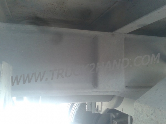 หางพ่วงพื้นเรียบ  ของอู่พนัส  ยาว 9.56  เมตร   กว้าง  2.50 เมตร