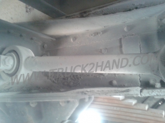 หางพ่วงพื้นเรียบ  ของอู่พนัส  ยาว 9.56  เมตร   กว้าง  2.50 เมตร