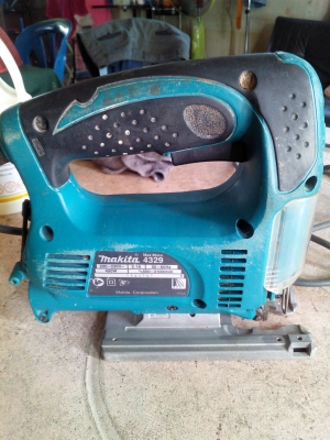 เลื่อยจิ๊กซอว์makita