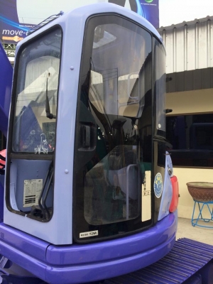 รถขุด KOMATSU PC75UU