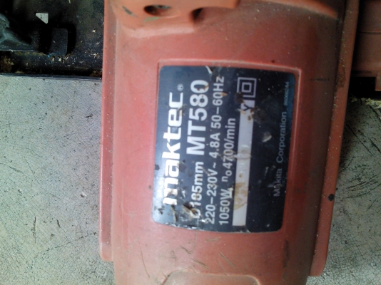 เลื่อยวงเดือนmaktec