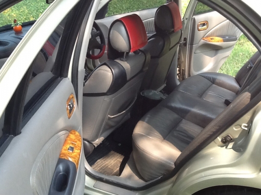 เก๋งมือสองสภาพดีพร้อมใช้ครับ เก๋งมือสองสภาพดีพร้อมใช้ครับ