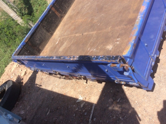 กะบะ6ล้อ NPR สภาพสวย พื้นปูเหล็ก ยาว 4.3 ม. คานดี พื้นดี ไม้ไม่ผุ ขาย 38,000 บาท (ศุภากร 081-4252943)