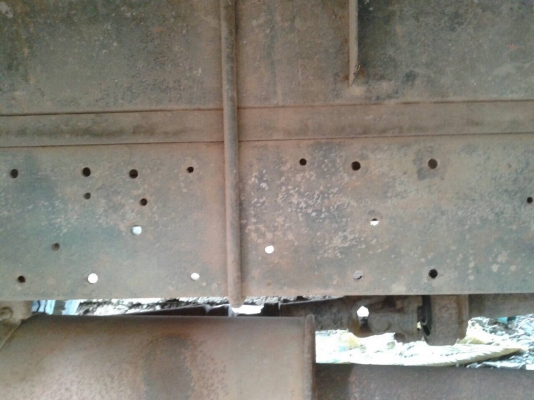 ขาย 6 ล้อ NISSAN เครื่อง 100 แรง คัสซีสวยตลอดเส้น ทะเบียนพร้อมโอน ราคาต่อรองได้