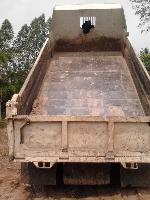 ขายหกล้อดัมพ์Rocky เครื่อง6bg1  175 แรงคัสซี FRR เครื่องดีคัสซีสวยแอร์ ราคา680000ด่วนๆเลยครับรถทำงานทุกวัน