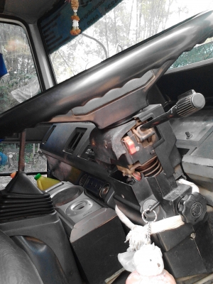 ขายหกล้อดัมพ์Rocky เครื่อง6bg1  175 แรงคัสซี FRR เครื่องดีคัสซีสวยแอร์ ราคา680000ด่วนๆเลยครับรถทำงานทุกวัน