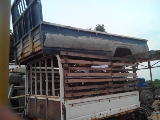 ขายค่ะ...กระบะสเตนเลสสี่ล้อกลางราคา25000,,,,