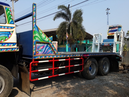 ขายรถเทรลเลอร์ 10 ล้อ ISUZU JUMBO เครื่อง PO9C=315 แรงม้า บรรทุกรถเกี่ยวข้าว