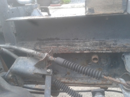 MITSUBISHI 6 ล้อดัมพ์ CANTER  110 แรงม้า  4 สูบ