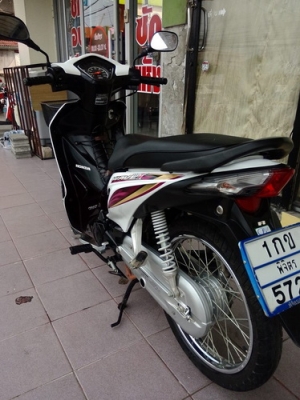 Honda Wave110i รถปลายปี57 สวยๆประหยัดน้ำมัน ราคาถูกๆครับ