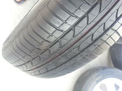 ขายล้อแม็กNISSAN March15 พร้อมยางปี13 4 เส้น ขายล้อแม็กNISSAN March15 พร้อมยางปี13 4 เส้น