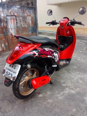 Honda Scoopy-i สีดำ-แดง (ล้อแม็กซ์) ลายแอคทีฟบอย รถปี 55 สวยๆประหยัดน้ำมัน ราคาถูกครับ