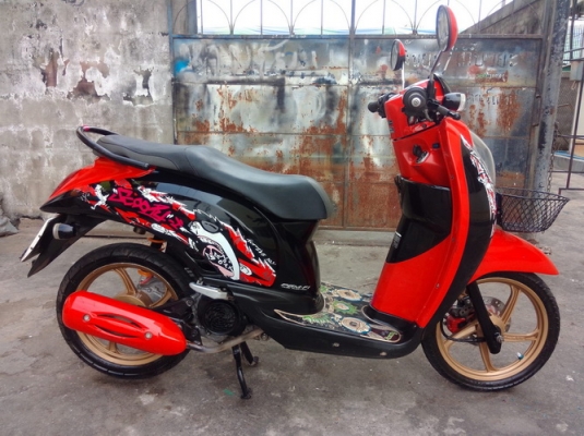 Honda Scoopy-i สีดำ-แดง (ล้อแม็กซ์) ลายแอคทีฟบอย รถปี 55 สวยๆประหยัดน้ำมัน ราคาถูกครับ