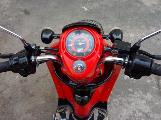 Honda Scoopy-i สีดำ-แดง (ล้อแม็กซ์) ลายแอคทีฟบอย รถปี 55 สวยๆประหยัดน้ำมัน ราคาถูกครับ