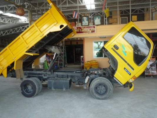 6ล้อดั้มพ์ ป้ายเล็ก ไม่ติดเวลา ราคานี้โอนให้ด้วย