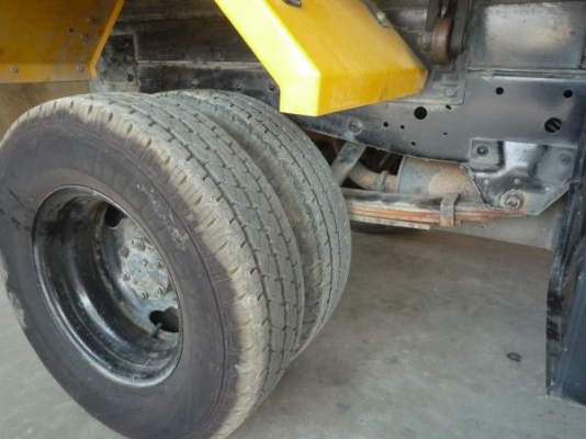 6ล้อดั้มพ์ ป้ายเล็ก ไม่ติดเวลา ราคานี้โอนให้ด้วย