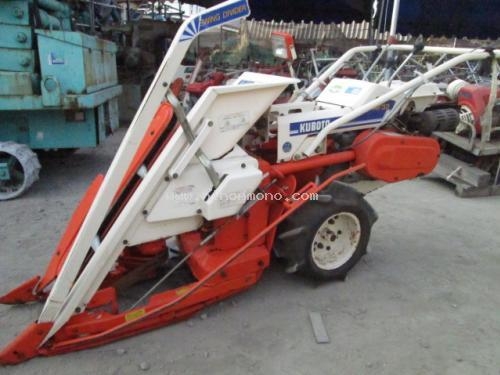 รถเกี่ยวข้าวเดินตาม KUBOTA HF32 รหัสสินค้า : 80802358 หรือเพิ่มเติมไดที่ www.nihonmono.com รถเกี่ยวข้าวเดินตาม KUBOTA HF32 รหัสสินค้า : 80802358 หรือเพิ่มเติมไดที่ www.nihonmono.com