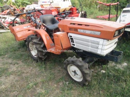 รถพรวนดินนั่งขับ   KUBOTA   B1200DT รหัสสินค้า : 80802364   หรือเพิ่มเติมไดที่ www.nihonmono.com