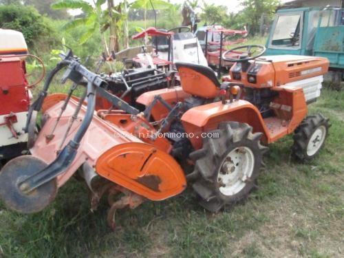 รถพรวนดินนั่งขับ KUBOTA B1200DT รหัสสินค้า : 80802364 หรือเพิ่มเติมไดที่ www.nihonmono.com รถพรวนดินนั่งขับ KUBOTA B1200DT รหัสสินค้า : 80802364 หรือเพิ่มเติมไดที่ www.nihonmono.com