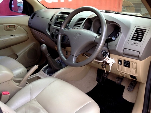 **ขายToyota Vigo ปี11 2.5E MT VNTurboตัวสูง 4ประตู สีดำ วิ่งแค่8หมื่น สวยสุดกว่าใครในรุ่น ราคาถูกจัด**มีรูป **ขายToyota Vigo ปี11 2.5E MT VNTurboตัวสูง 4ประตู สีดำ วิ่งแค่8หมื่น สวยสุดกว่าใครในรุ่น ราคาถูกจัด**มีรูป