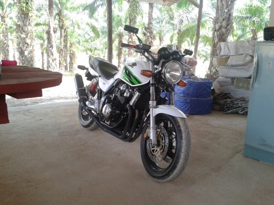 ขายHonda CB400 TECH 1 ปี 99-00 สวยๆๆ รถสวยมากหาอยู่ไม่ผิดหวัง ปัดเงา ทั้งคัน