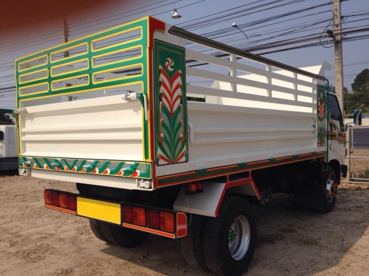 6 ล้อ HINO FC กระจกไฟฟ้า ปี 39 เครื่อง JO5C 150 แรง 6 เกียร์ กระบะดั้ม ต่อใหม่ 6 ล้อ HINO FC กระจกไฟฟ้า ปี 39 เครื่อง JO5C 150 แรง 6 เกียร์ กระบะดั้ม ต่อใหม่